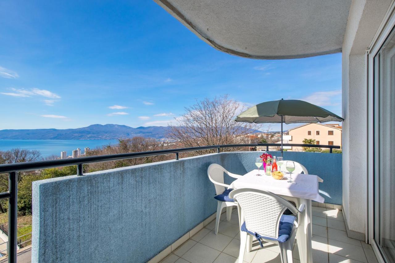 Apartman Iris 2 -Rijeka Apartment Bagian luar foto