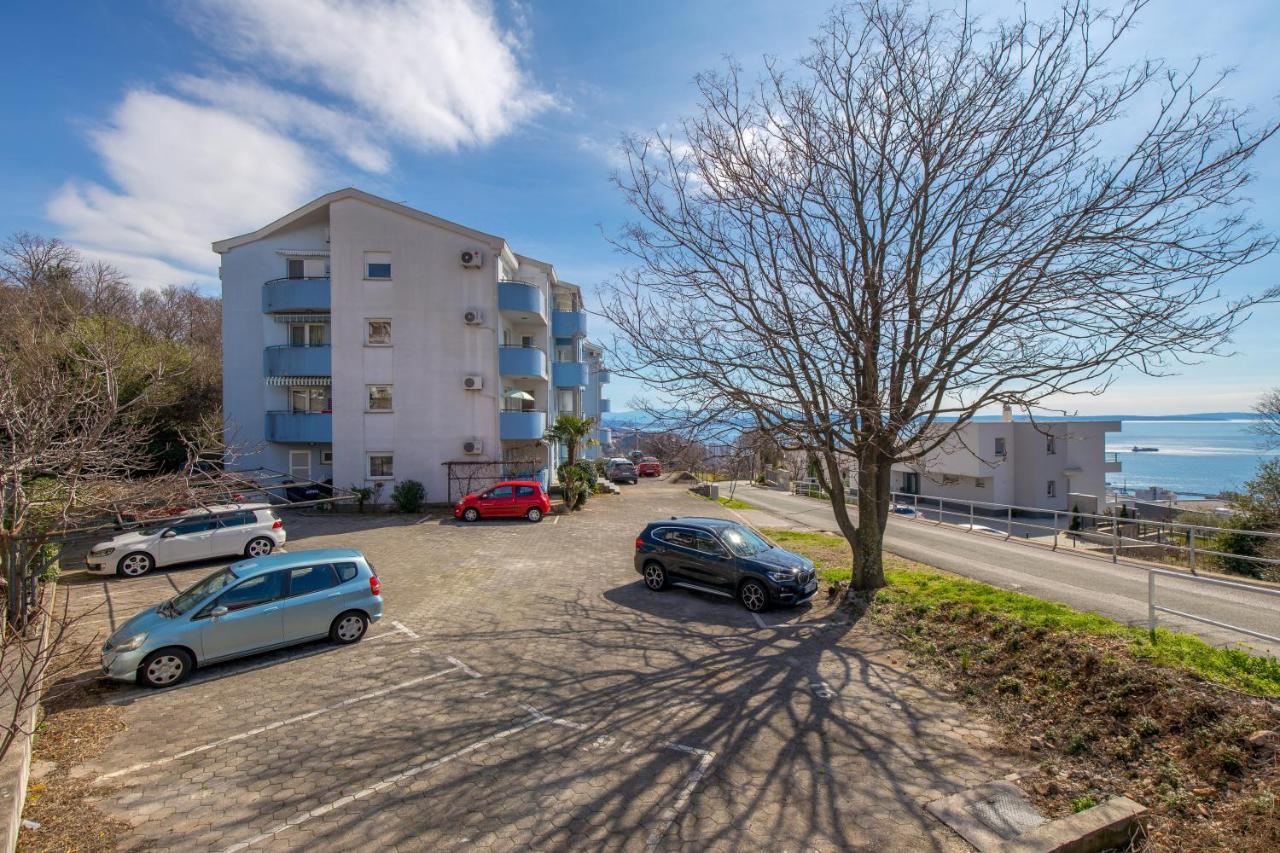 Apartman Iris 2 -Rijeka Apartment Bagian luar foto